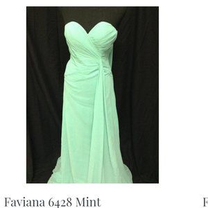 NWOT BEAUTIFUL FAVIANA MINT GREEN DRESS